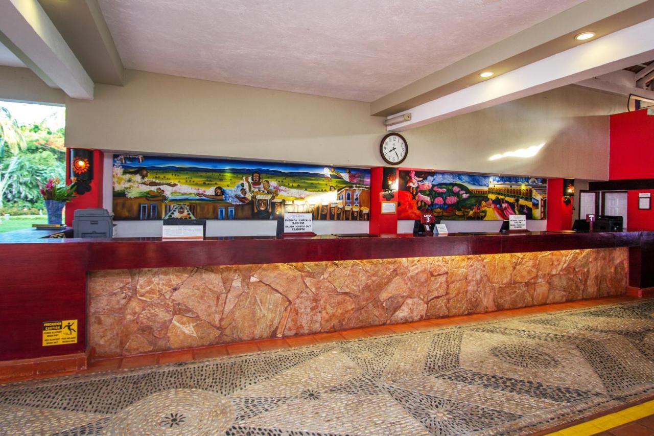 Grand Decameron Complex Bucerias, A Trademark Resort 4*