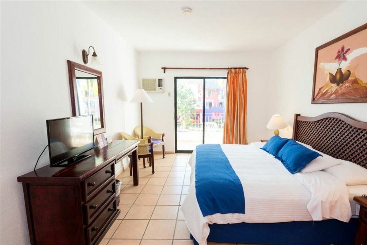 Grand Decameron Complex Bucerias, A Trademark